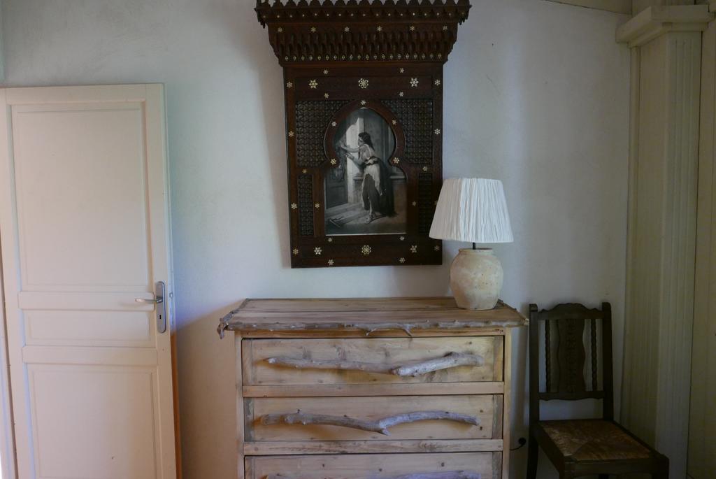 Cabane De La Leque Fontvieille Dış mekan fotoğraf